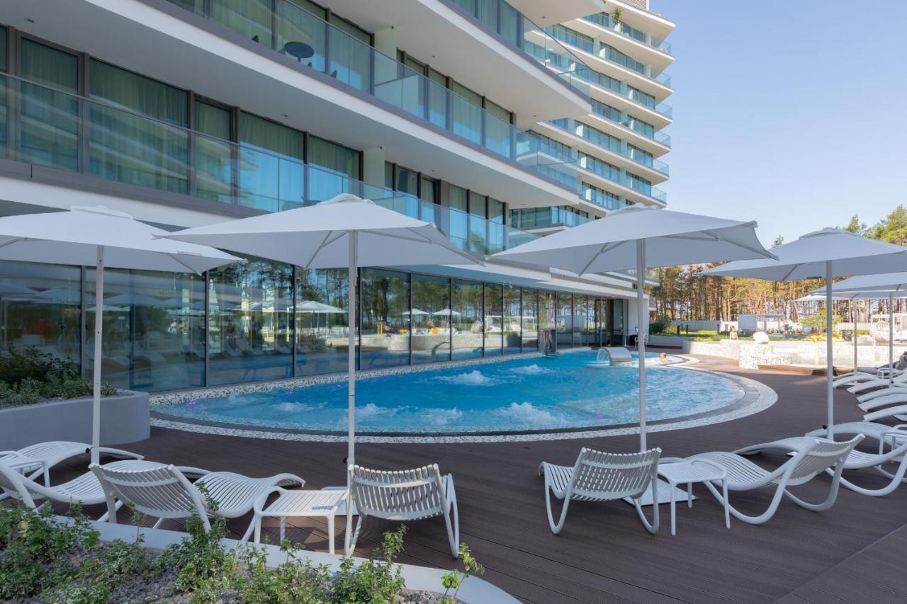 Royallux Apartment Waves Resort & Spa - Sea View From Balcony By Renters Prestige Мендзиздроє Екстер'єр фото