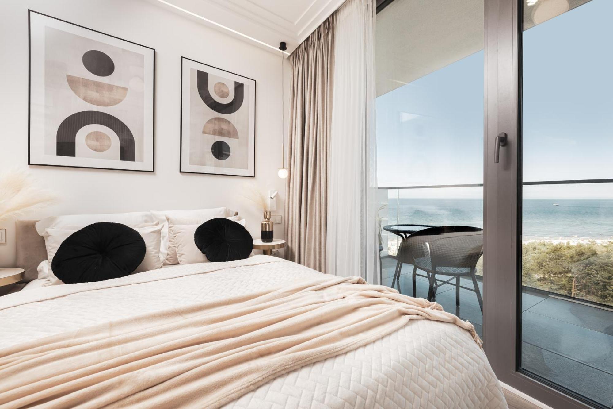 Royallux Apartment Waves Resort & Spa - Sea View From Balcony By Renters Prestige Мендзиздроє Екстер'єр фото