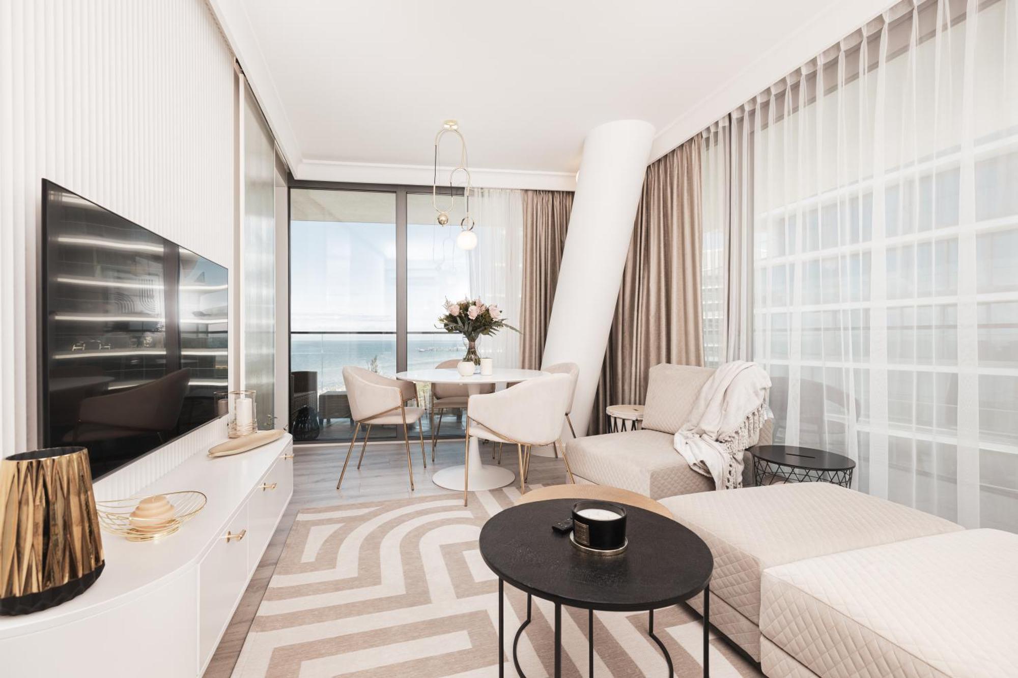 Royallux Apartment Waves Resort & Spa - Sea View From Balcony By Renters Prestige Мендзиздроє Екстер'єр фото